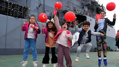 23 Nisan'da 23 Gemi Ziyaret Edilebilecek